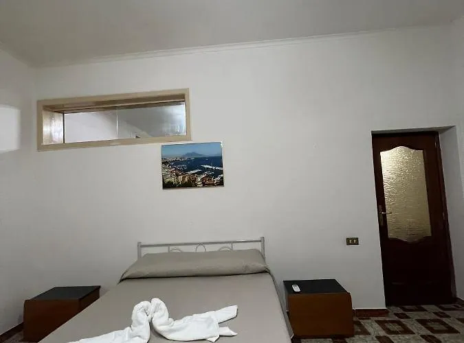 Casa Nonna Rusell * Nápoly